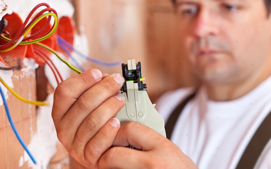 artisan électricien Mennecy
